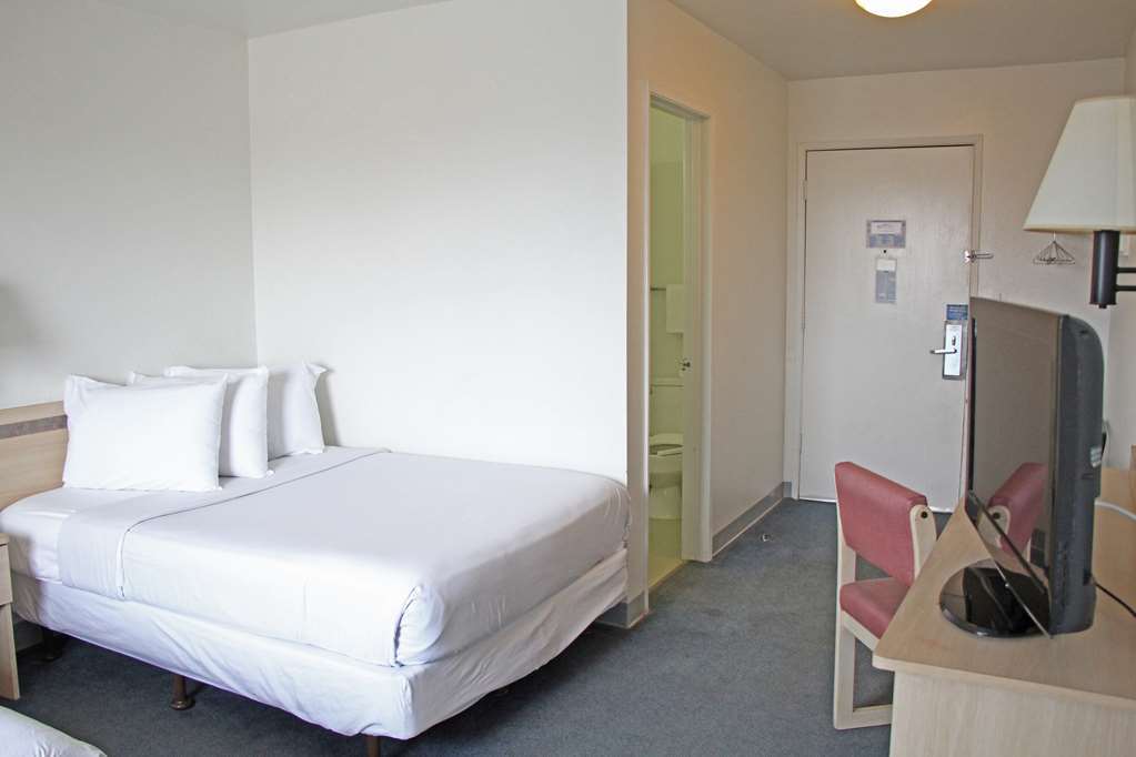 Americas Best Value Inn Іст-Піорія Номер фото